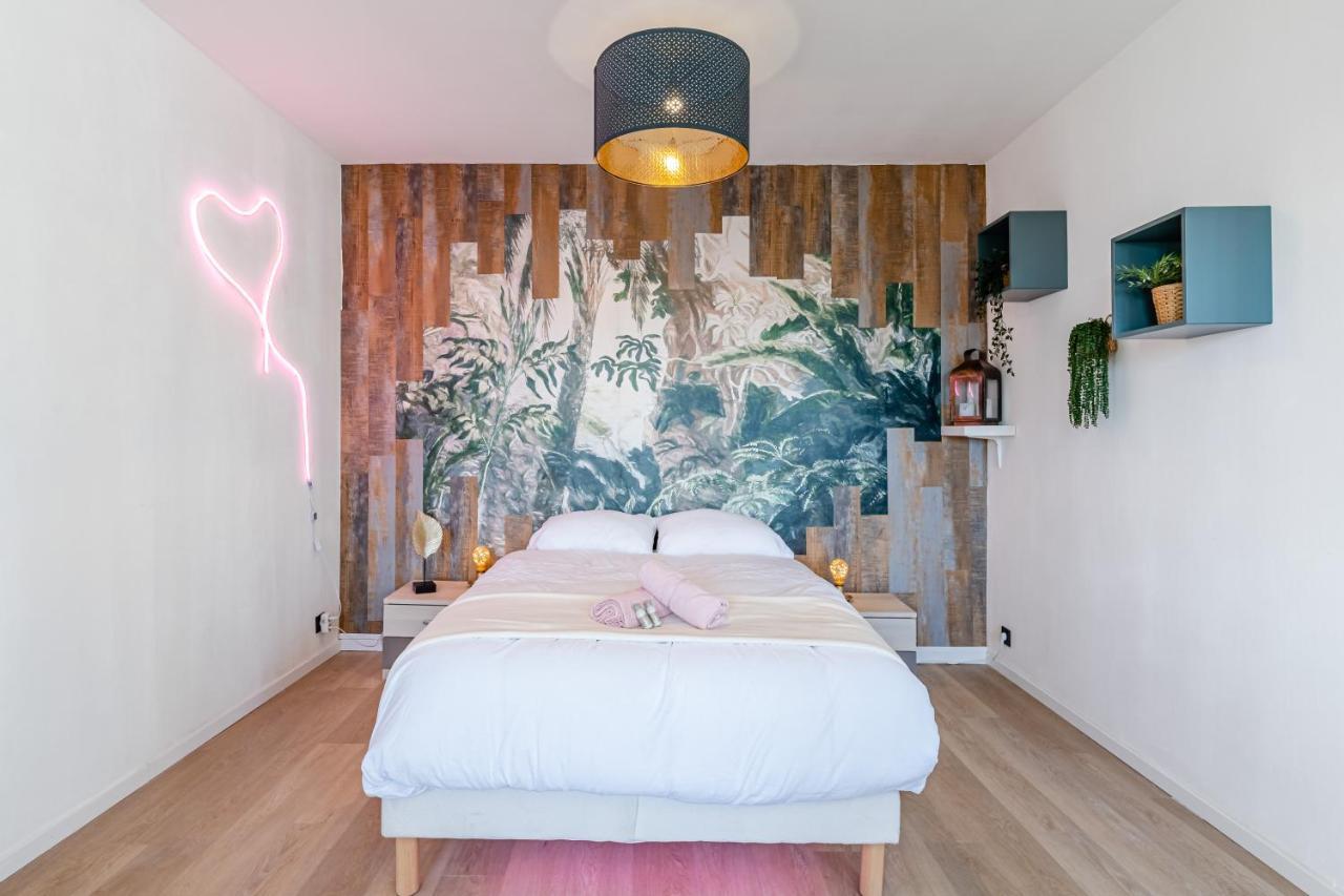 Aurora Lov'room Proche De Saint Charles Apartment